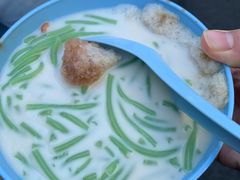 -伍秀泽海南鸡饭茶室