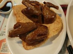 -新大咀港式茶餐厅(宝山万达店)