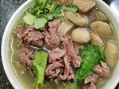 -车头老二大排档