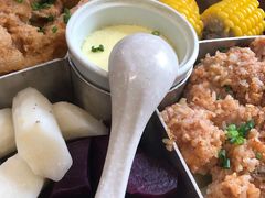 -黄桷树曹家私房菜(江与城店)