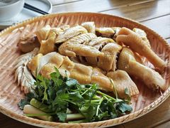 安铺白切阉鸡-蠔爺王志德生蚝馆(金沙湾店)
