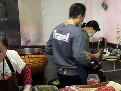 -何永光123鲜牛肉馆(1号店)
