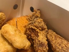 -麦当劳(展览路店)