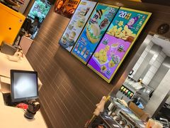 -麦当劳(轻轨曹杨路店)