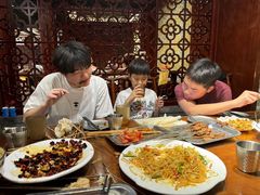 -老兰家传统烧烤炒菜泡馍(小南门店)