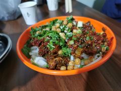 -玲玲米粉·新疆现炒米粉(大十字总店)