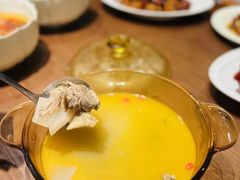 -肆海小川菜酒馆Wine Bistro (青年路店)