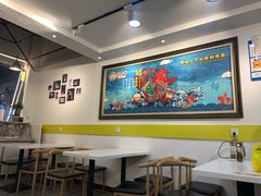 大堂-鲲少爷烤鱼饭.螺蛳粉·清真(爱琴海店)