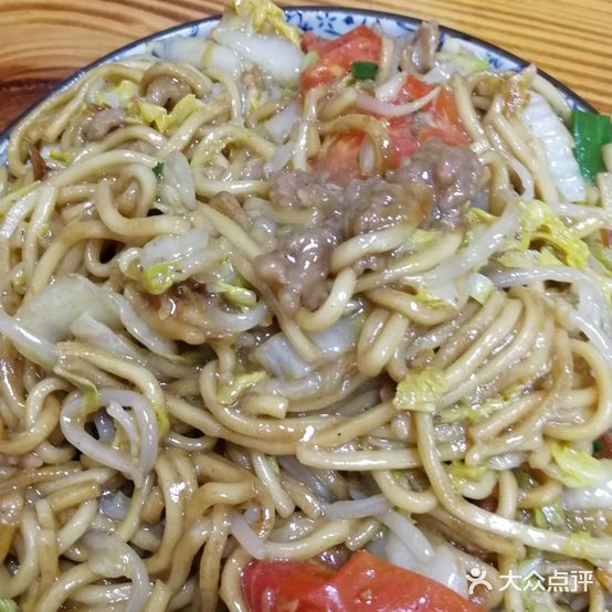 南江滨炒牛肉面