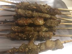 羊肉串-正宗新疆天山烧烤(贵新街店)