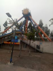 -云湖游乐园