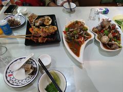 -覃记海鲜美食餐厅