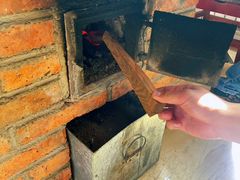 -粘豆包柴火铁锅炖