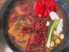 -黄潇洒老火锅(九眼桥宏济巷店)