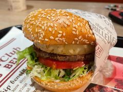 -The Habit Burger Grill 哈比特汉堡(复兴soho店)