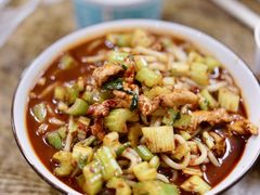 -玲玲米粉·新疆现炒米粉(大十字总店)