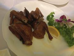 招牌红烧乳鸽-太平馆西餐厅(北京路店)