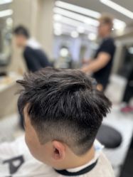 -PE SALON