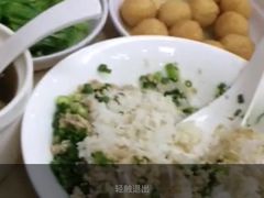 -东平传统鸡饭(德信华城店)