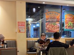 -胡须佬鸡煲四季火锅店(石厦西村直营店)
