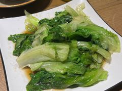 -臻鲜燕海鲜融合餐厅(金陵style店)