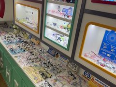 -美空眼镜·星趣控·新乐学·控优点合作店(周浦万达店)