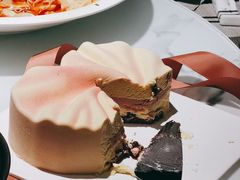 -江上荟·创意中国菜(绿地缤纷城店)
