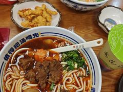 -鑫花溪牛肉米粉(凤凰街创始总店)