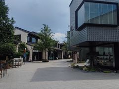 -雅达·阳羡溪山小镇中心