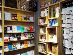 -晓风书屋(大学路店)