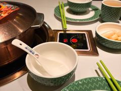 -润园四季椰子鸡火锅(卓越INTOWN店)