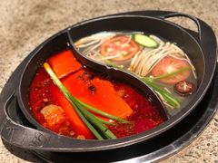 菌汤鸳鸯锅-园里火锅(仁和新城店)