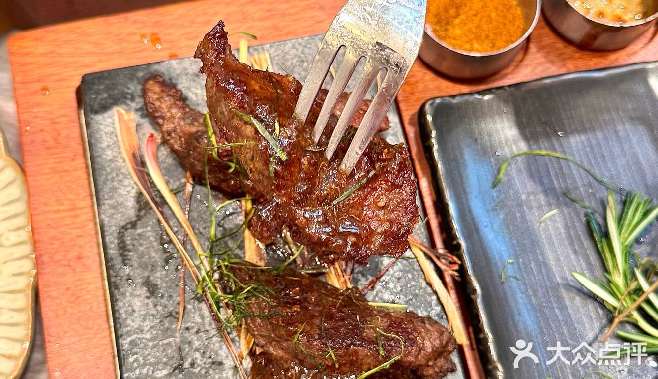 精致但分手饭[流泪]......漂亮约会🥩牛排餐