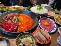 -萍姐火锅·公路夜市(武汉首店)