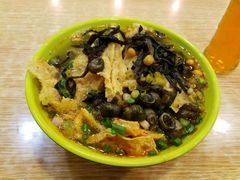 -笋爷高汤嗦螺粉·螺蛳粉(上社店)