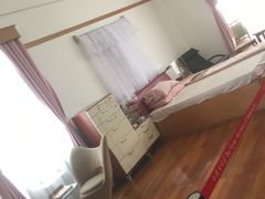 -红线女旧居