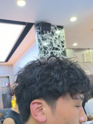 -米可造型烫发染发