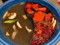 重庆原始红油现炒锅底-王歘歘·chuǎ火锅(五道营店)