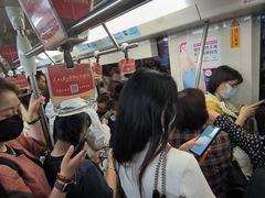 -上海来福士广场