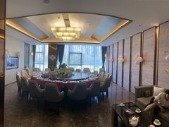 包厢-里宴川菜酒楼(昊祥邻里聚金泉广场店)