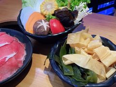 -呷哺呷哺(万达新世界店)