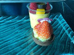 -澳门旅游塔360°旋转餐厅(南湾湖广场店)