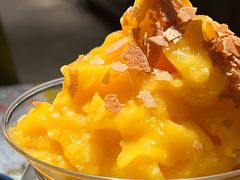 芒果冰浆-包整·丝娃娃(一览甲秀楼风景店)