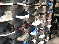-NIKE(Osaka)