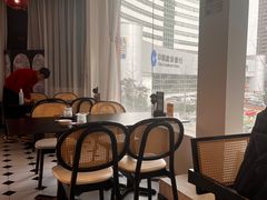 -红东阁东北菜烤肉酒馆(CROSS万象汇店)
