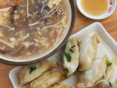-小姜锅贴(凤凰街店)