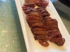 烧猪蹄-亢龙太子酒轩(东湖店)