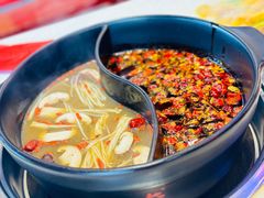 -钢管厂五区小郡肝串串香火锅(梅川路店)