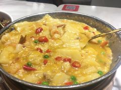酸辣虾尾米豆腐锅-望湘园·小雅(德基店)
