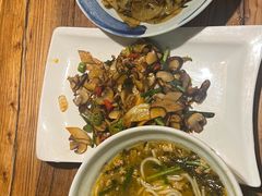 -云之南(八里庄店)